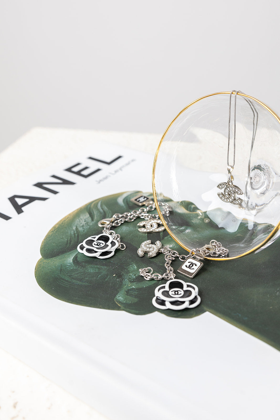 Vintage couture Chanel Charm bracelet - 18k White gold plated